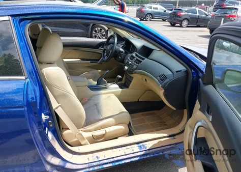 2010 Honda Accord 2.4 Ex-L from USA, damaged, VIN 1HGCS1B85AA010200